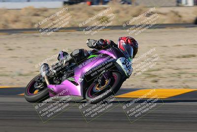 media/Dec-18-2022-SoCal Trackdays (Sun) [[8099a50955]]/Turn 4 (1pm)/